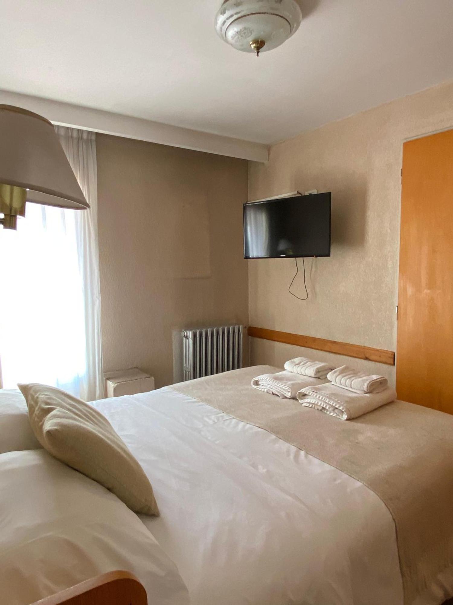 Hotel Tehuelche เอสเกล ภายนอก รูปภาพ