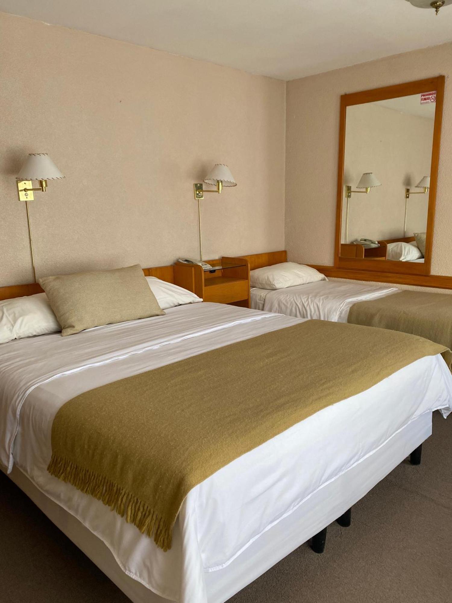 Hotel Tehuelche เอสเกล ภายนอก รูปภาพ