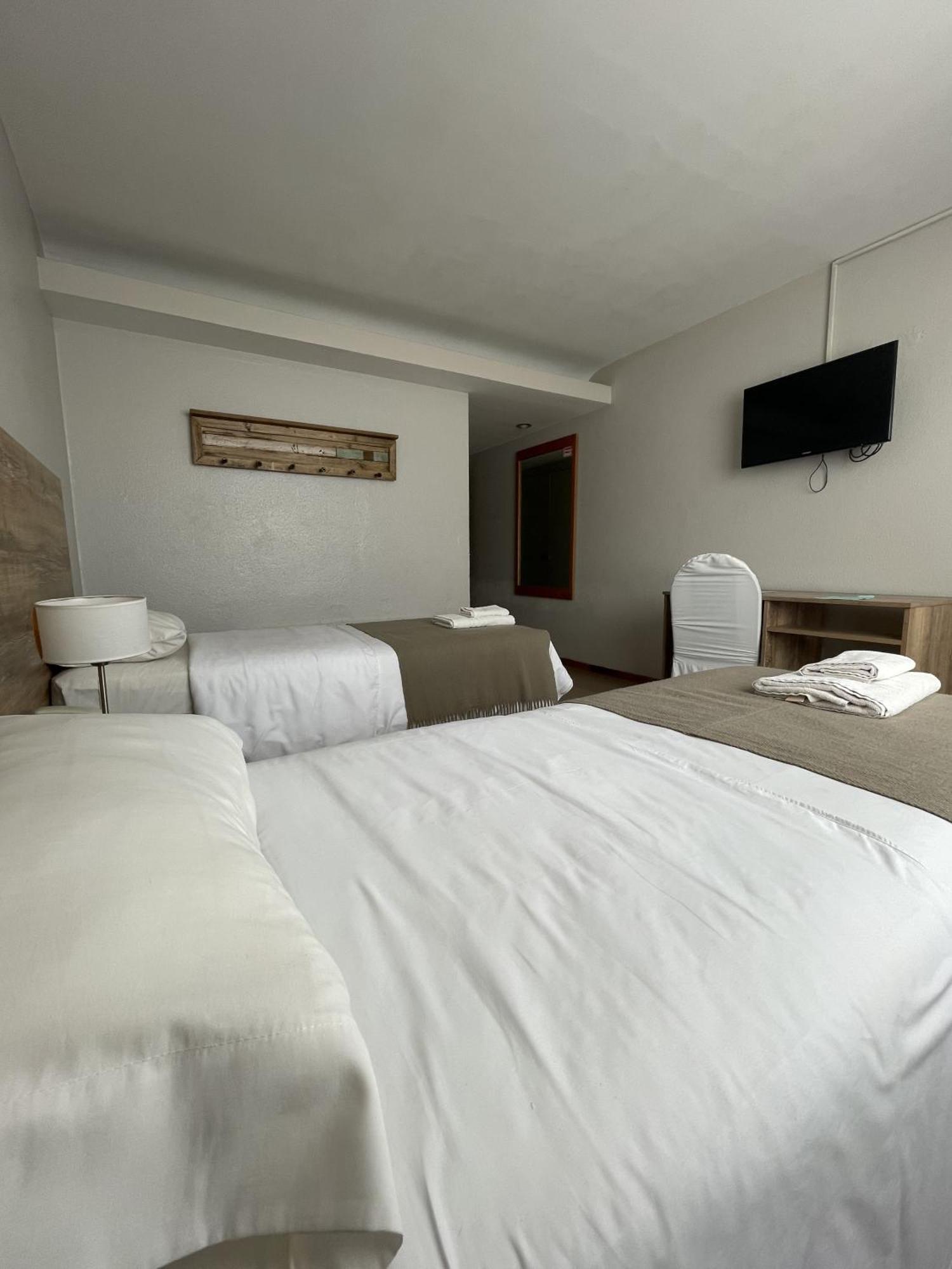 Hotel Tehuelche เอสเกล ภายนอก รูปภาพ
